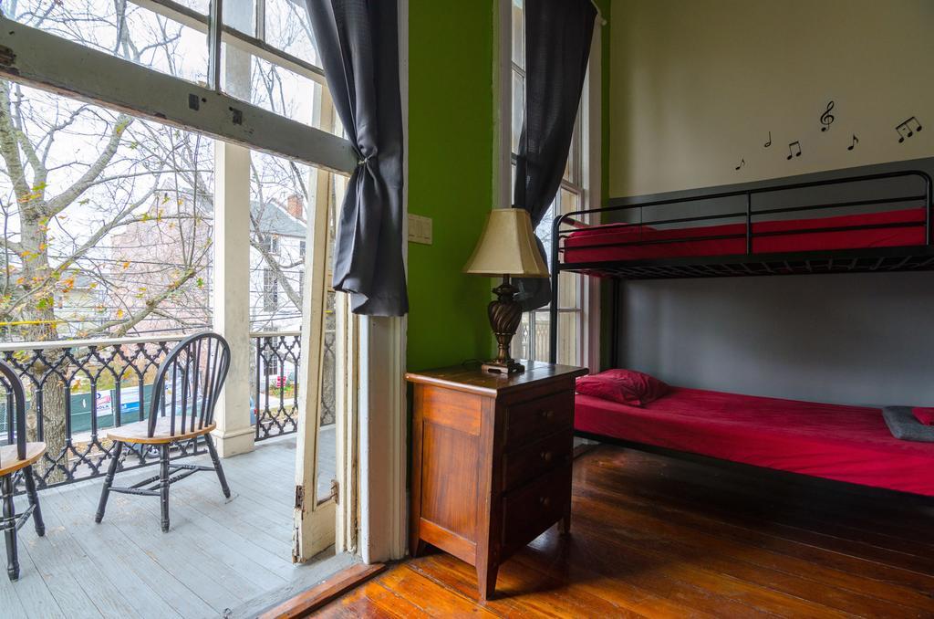 The Atlas House Hostel New Orleans Room photo